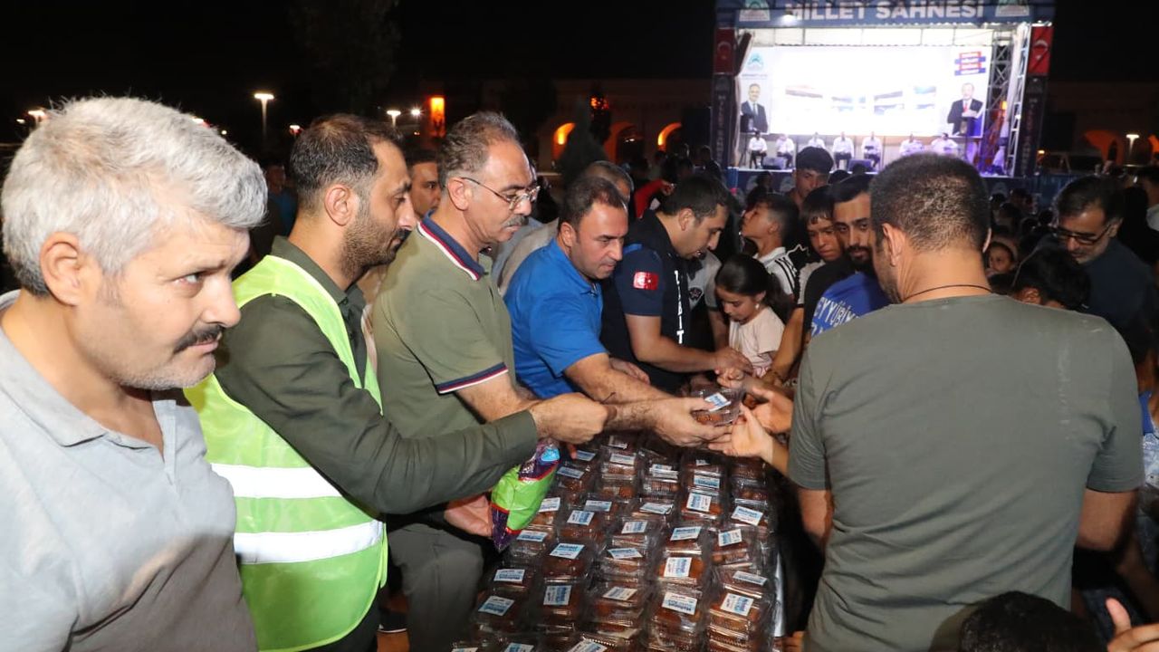 Eyyübiye mMillet Bahçesi'nde Mevlid Kandili coşkusu yaşandı