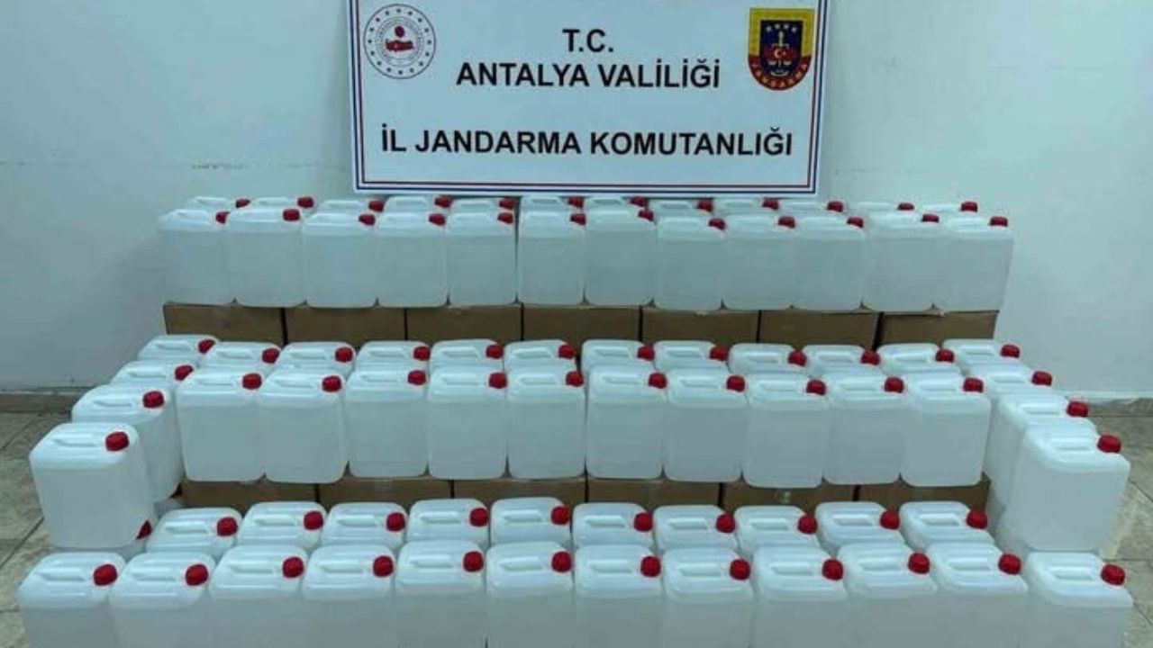 Antalya'da 500 litre kaçak alkol ele geçirildi