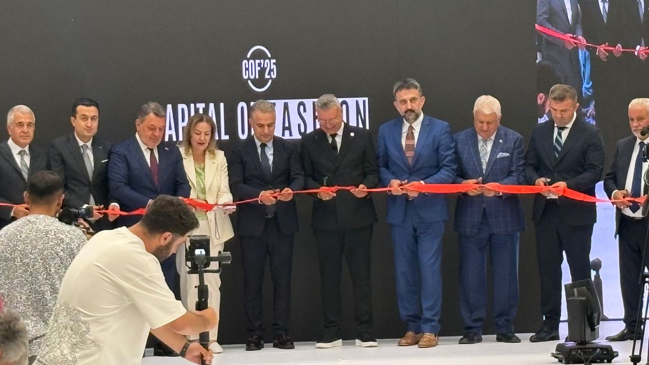Ankara, modanın Başkenti oldu; Uluslararası Hazır Giyim ve Moda Fuarı başladı
