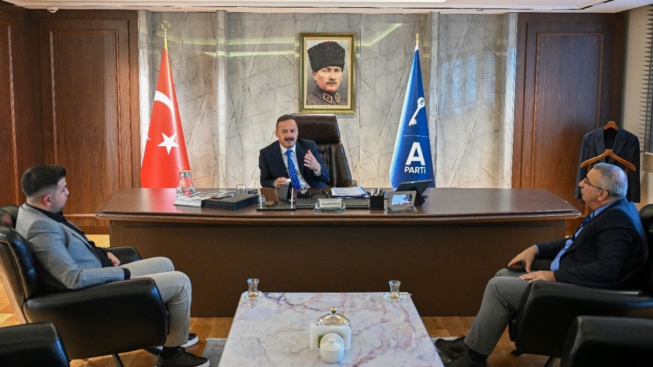 Ağıralioğlu: "Sorunları terörle konuşmak siyaset değildir"