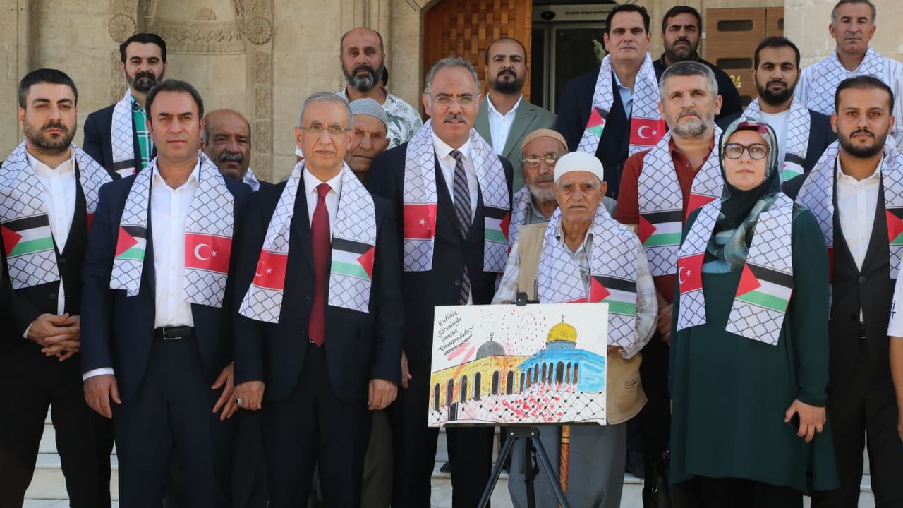 Eyyübiye'de Filistin'e destek resim sergisi