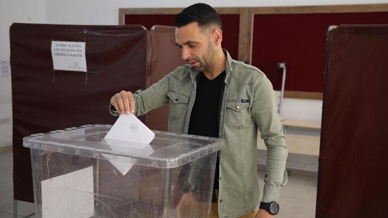 KKTC yarın sandık başına gidiyor: 8 aday yarışta