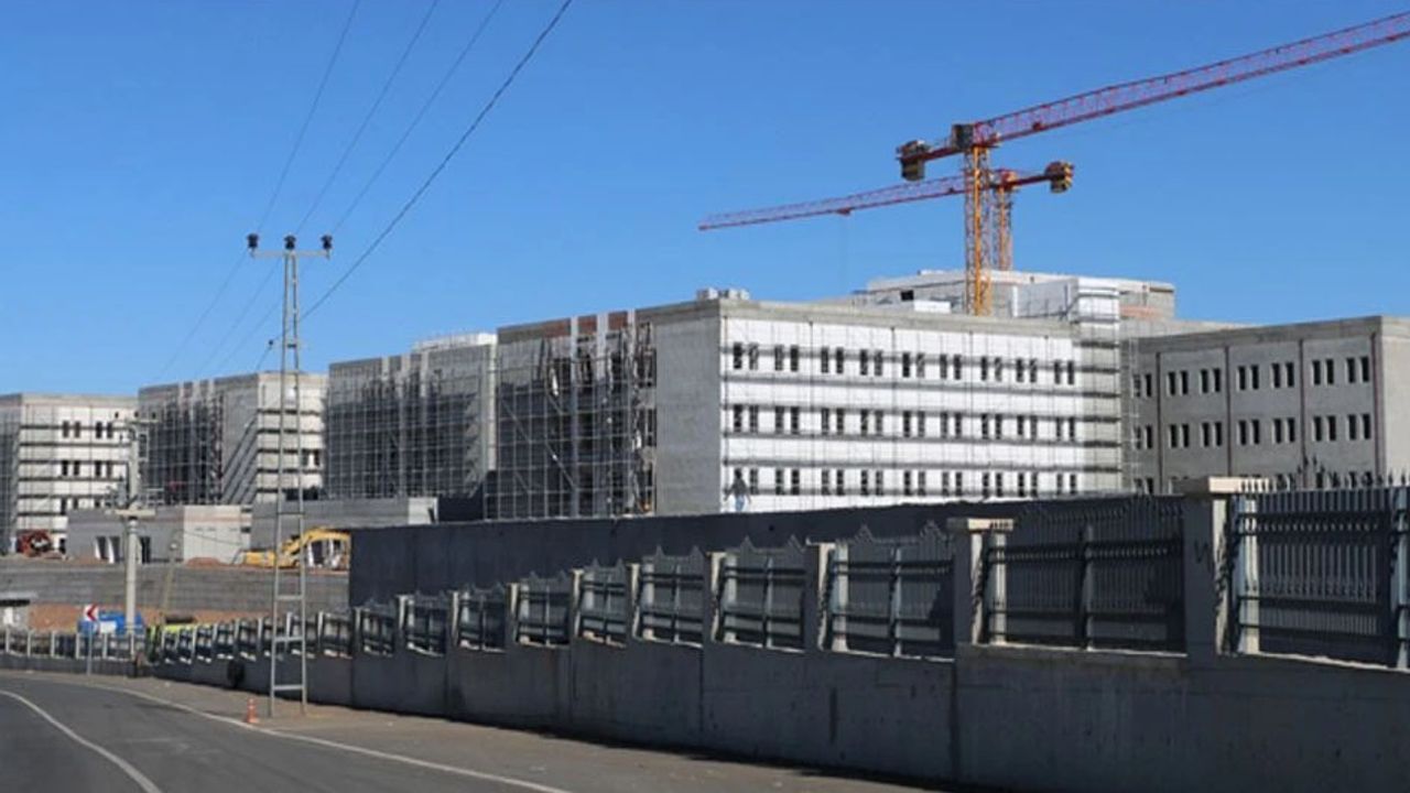 Batman'ın yeni sağlık üssü son aşamaya geldi