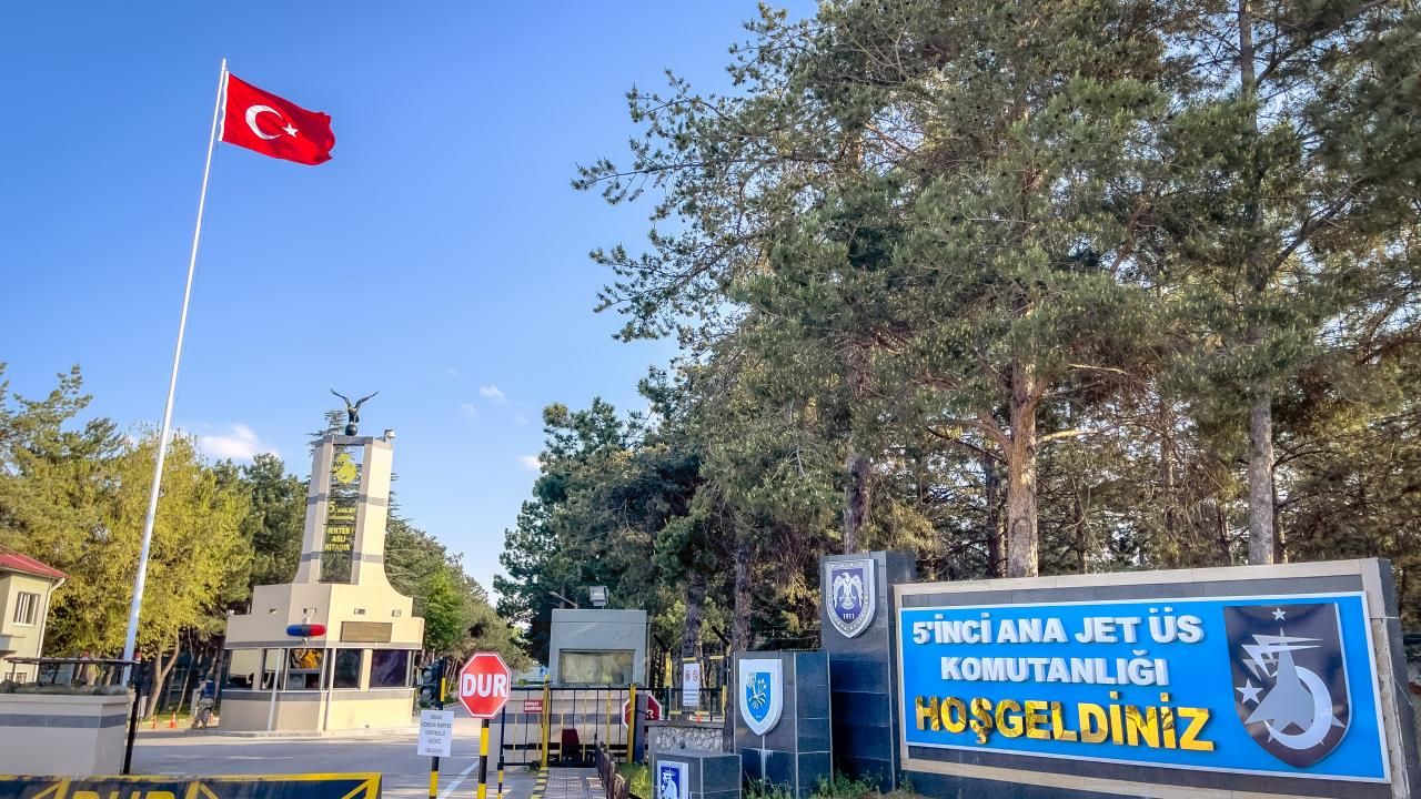 Uçak kazasında Merzifon 5. Ana Jet Üssü 10 şehit verdi