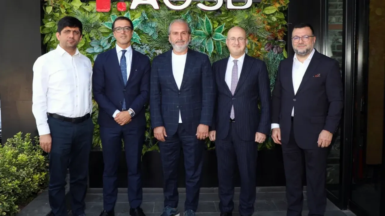 Adana sanayisi, uluslararası yatırımların merkezi olma yolunda ilerliyor