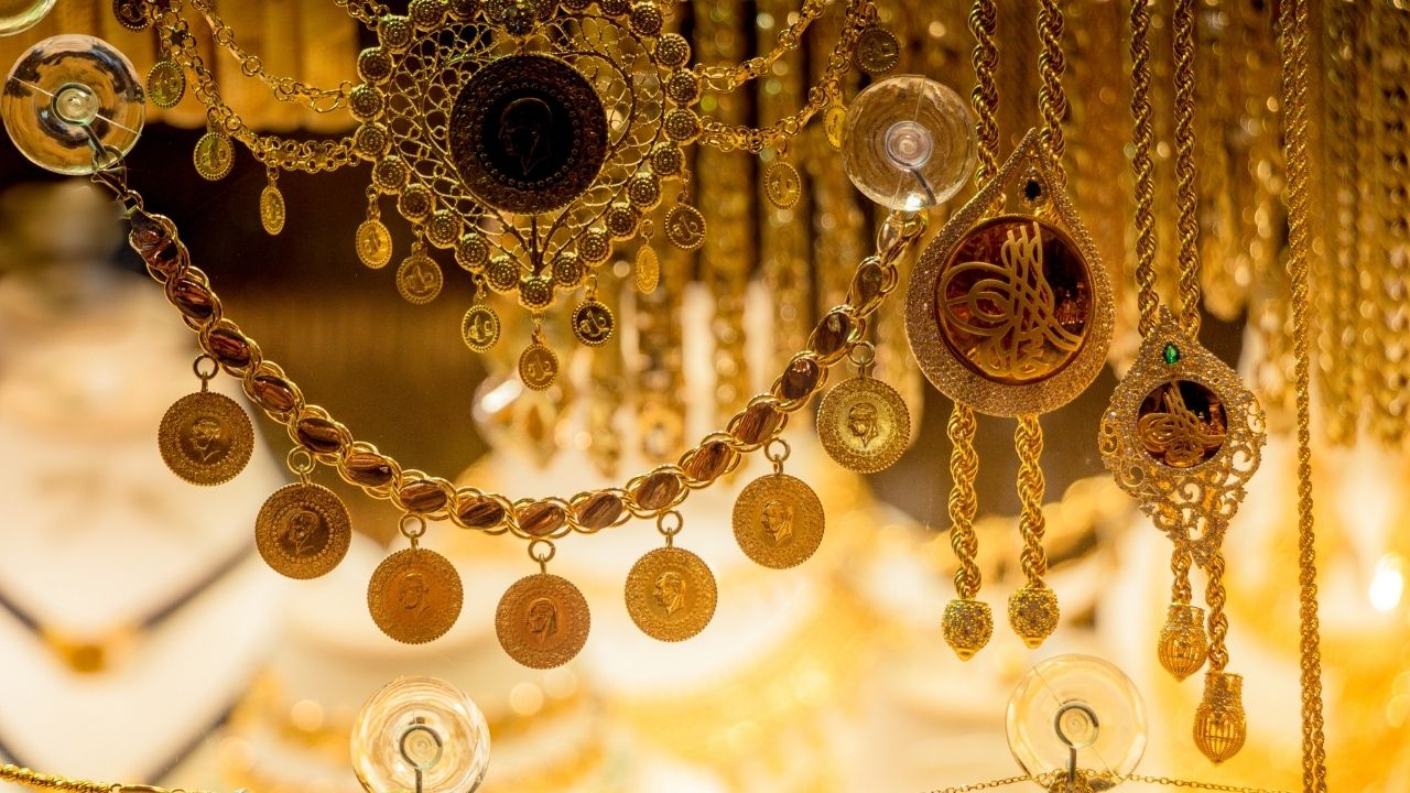 Altın güne yükselişle başladı: Gram 5 bin 720 liraya çıktı