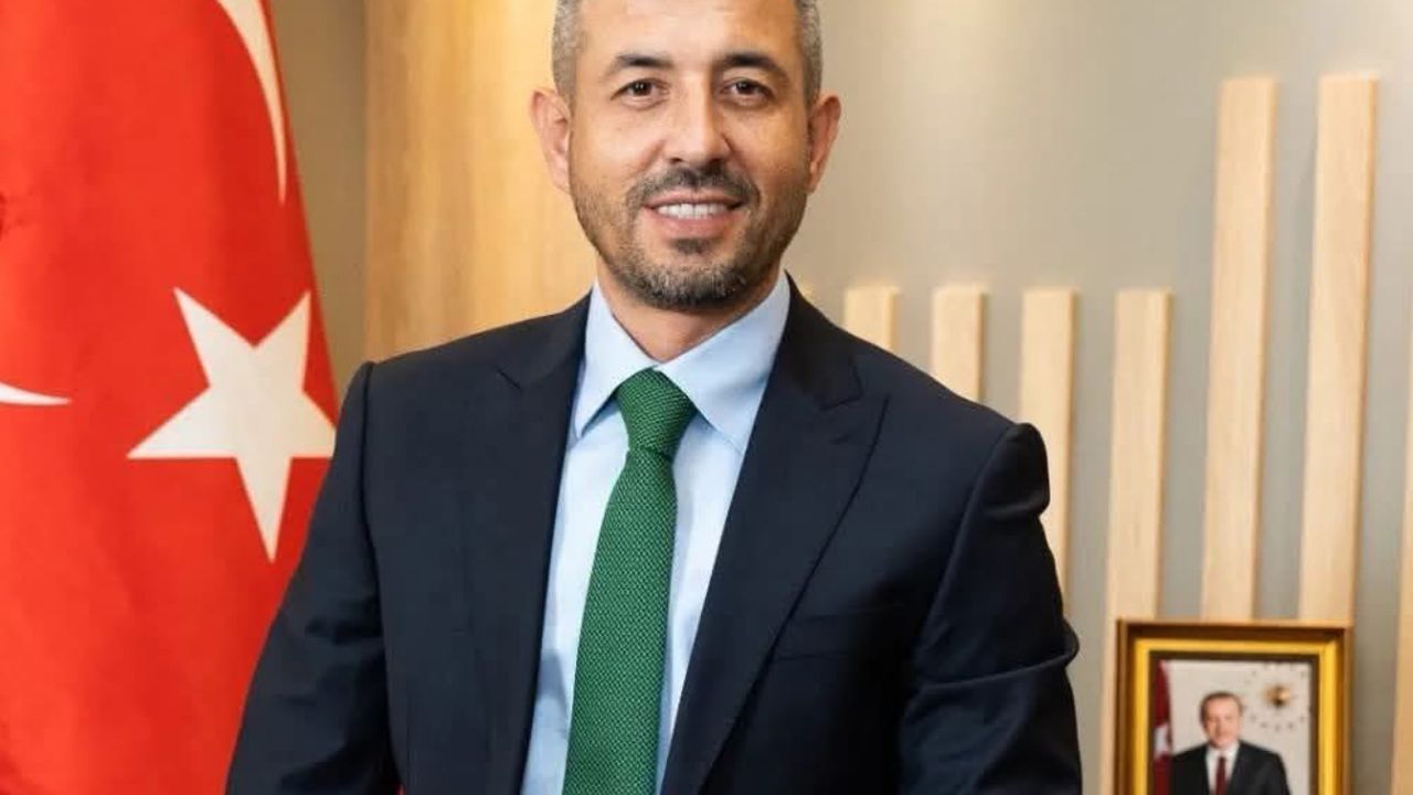 Söker: "3 Kasım 2002, Türkiye’nin demokrasi yolculuğunda siyasi bir milattır"