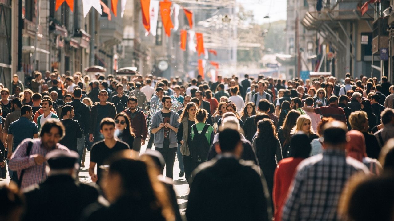 İstanbul'da yaşam maliyeti 100 bin lirayı aştı!