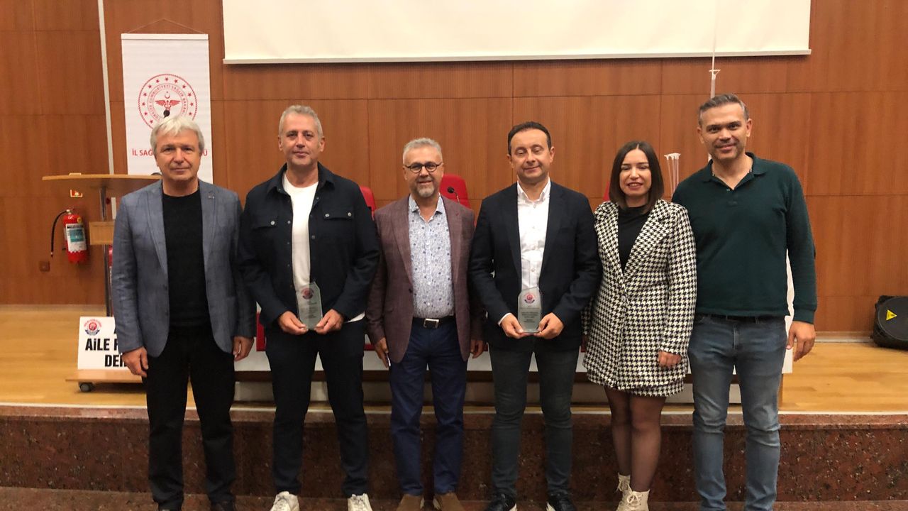 AHDEF Başkanı Dr. Balbay Aydın’daki ‘Anjiyo’ konferansa katıldı