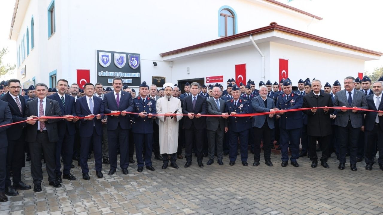 Diyanet İşleri Başkanı Arpaguş, Amasya’da Mehmetçik Camii’nin açılışını gerçekleştirdi