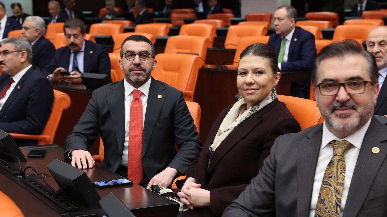 AK Parti Kars Milletvekili Adem Çalkın: “2026 bütçesi aziz milletimiz için hayırlı olsun”