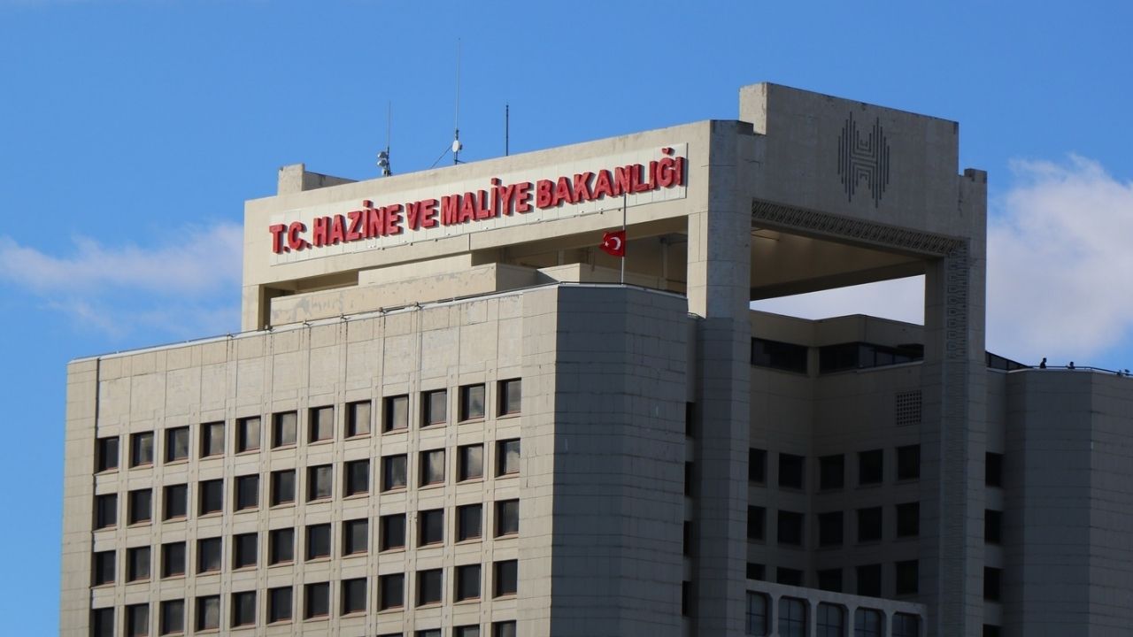 Hazine ve Maliye Bakanlığı 104 personel alımı yapacak