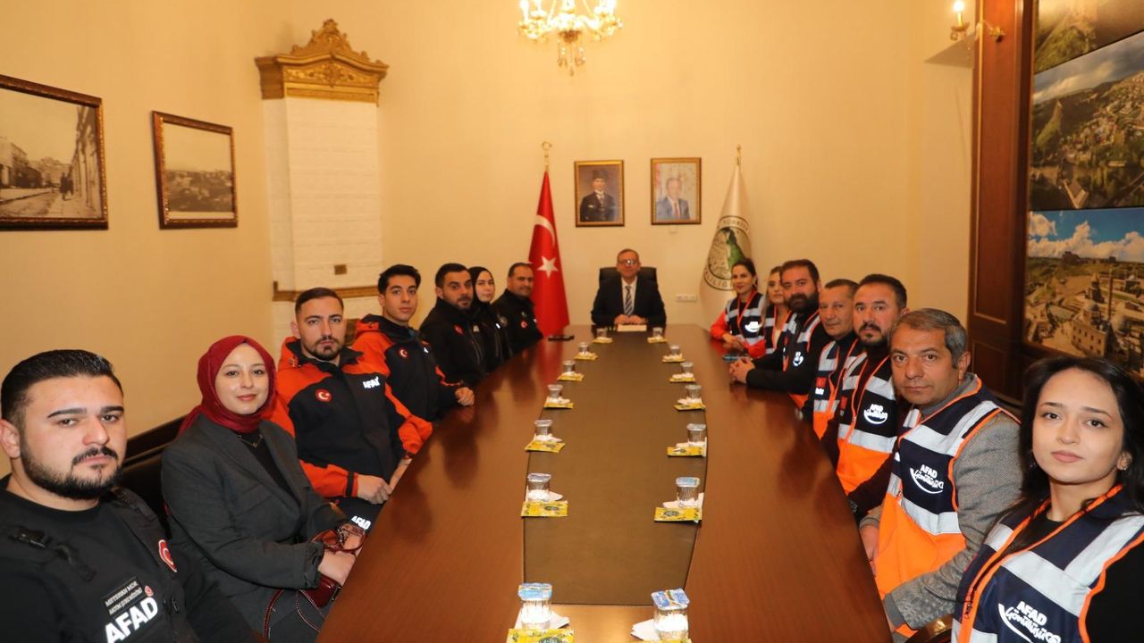 Vali Ziya Polat’tan AFAD’ın kuruluş yıl dönümünde mesaj: ​"AFAD, güvenimizin teminatıdır"