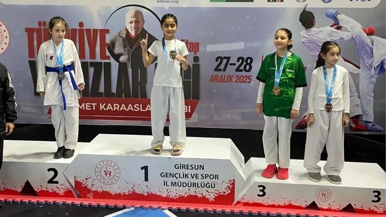 Kars’ın "altın" kızları Giresun’u salladı!