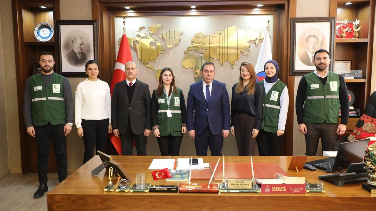 Kars’ın Gururu Yeşilay’a Başkan Senger’den tebrik: "Türkiye birinciliği şehrimiz için büyük onur"