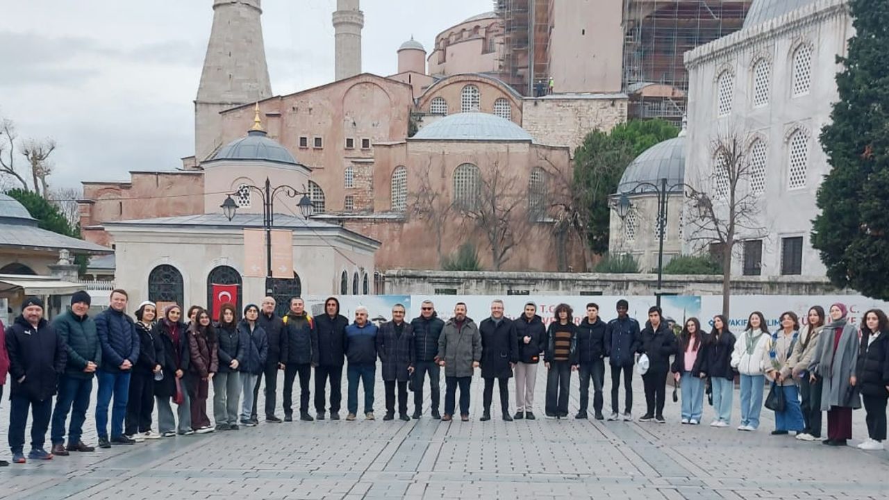 Diriliş Nesli" İstanbul Çıkarmasıyla Projesini Taçlandırdı
