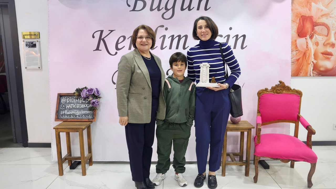 Didim'de kadınlar serviks kanseri seminerinde buluştu