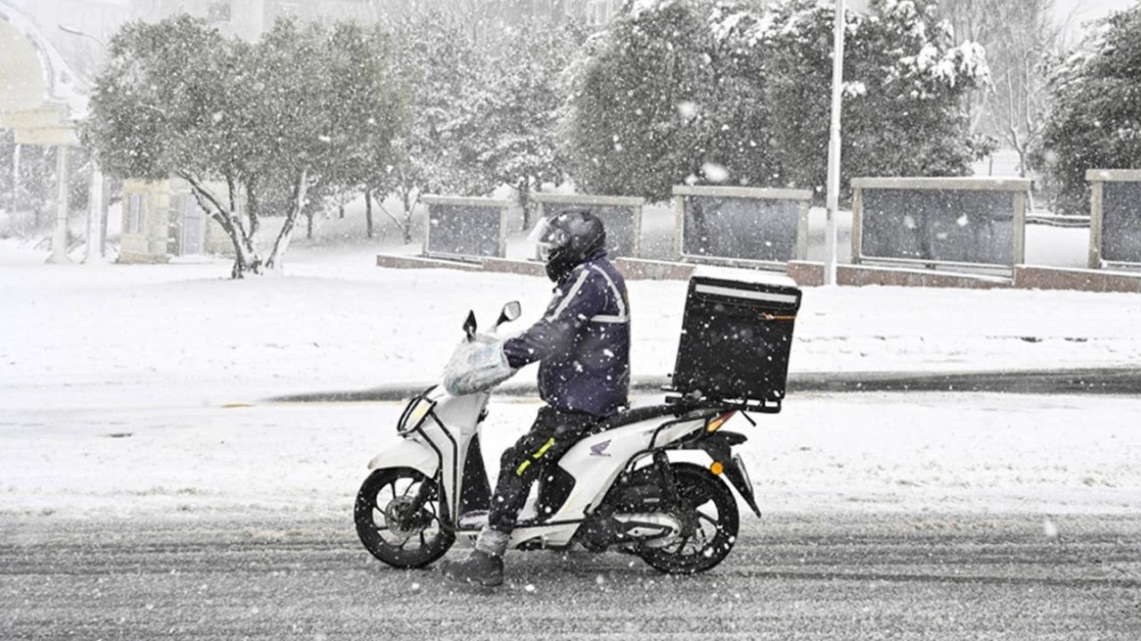Bazı illerde motokuryelere trafik yasağı