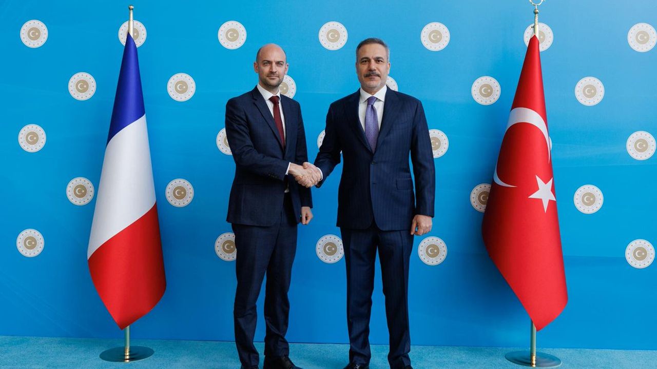 Hakan Fidan ile Fransız mevkidaşı Barrot Ankara’da görüştü