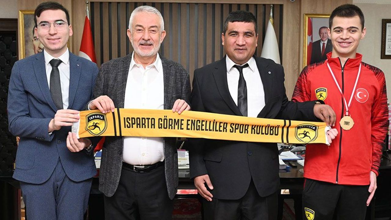 Başdeğirmen: Başarılarınızla gururluyuz