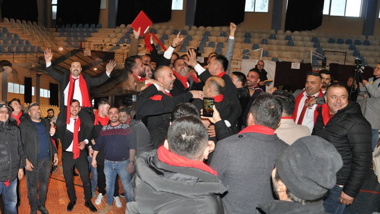 Korkuteli'nde şoför esnafı “değişim” dedi