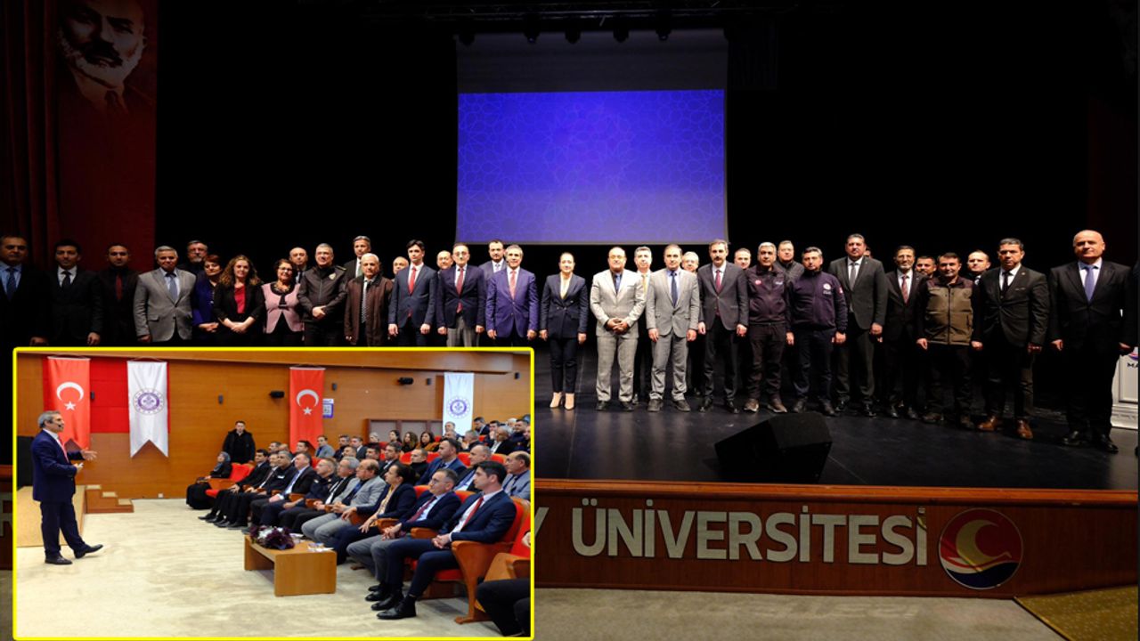 Burdur’da kamu personeline protokol ve iletişim eğitimi