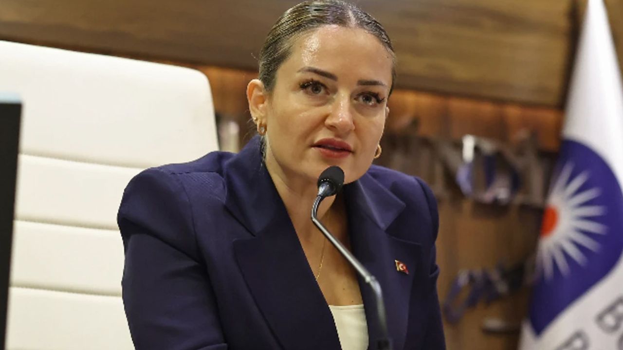 Antalya Büyükşehir Başkan vkl. Büşra Özdemir Dirgen istifa etti