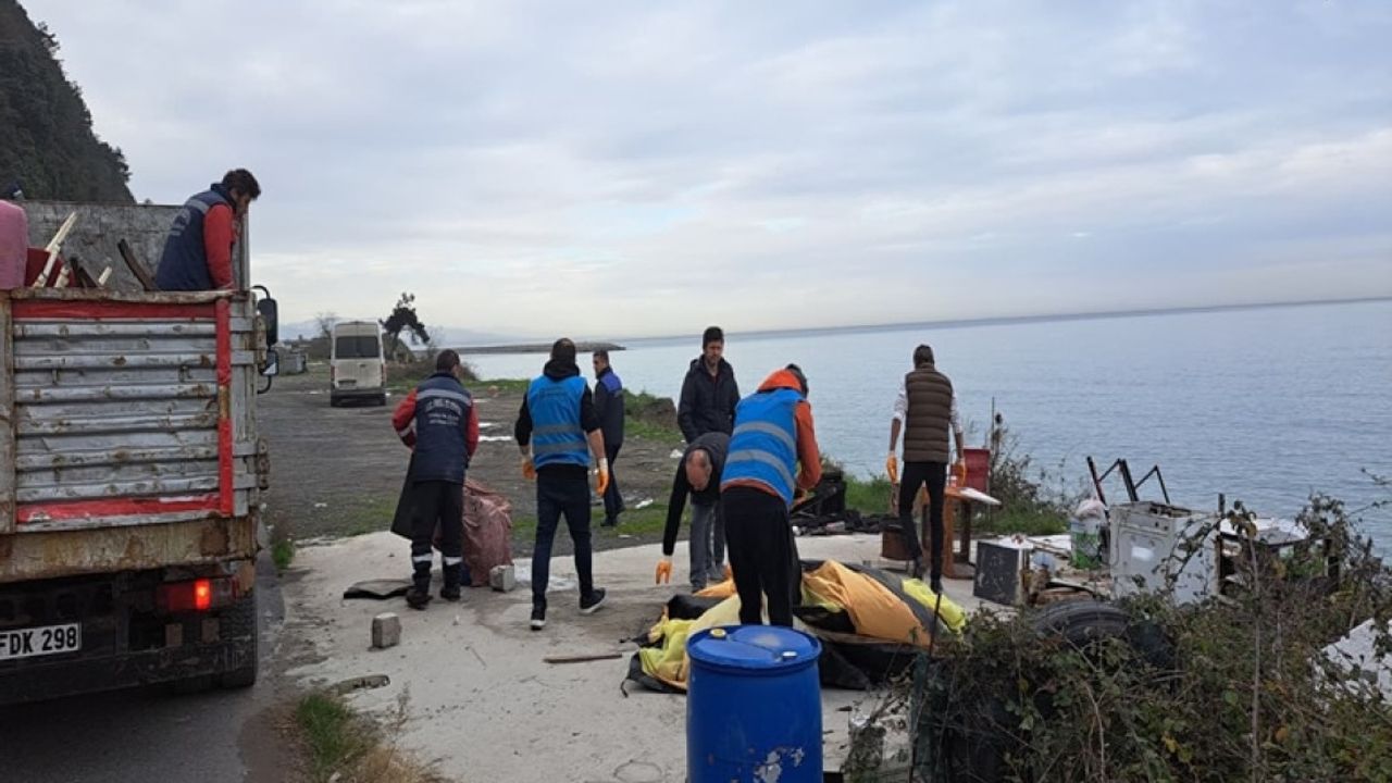 Kdz. Ereğli 'de plajlar bölgesi kaçak yapı ve işgallerden temizlendi