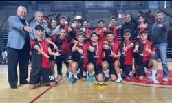 Serik Atatürk Anadolu Lisesi Futsal Takımı Antalya şampiyonu oldu!