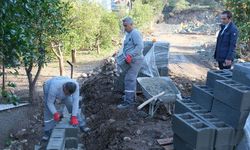 Kemer’de yol ve kaldırım çalışması