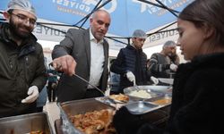 Başkan İbrahim Sandıkçı öğrencilerin iftar heyecanına ortak oldu