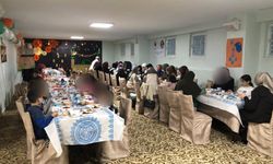 Kars'ta 4-6 yaş minikler ve aileleri iftar sofrasında buluştu