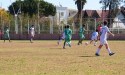 Kemer Belediye Merkez Spor gol oldu yağdı