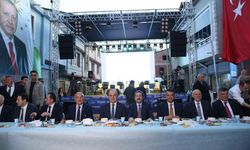 Samsun ve Ordu protokolü 2 bin kişilik iftar sofrasında buluştu