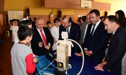 Harezmi Eğitim Modeli kapsamında 'Suya Yazanlar ve Yazarlık Eğitimi Proje Ürünleri Sergisi'ne yoğun  ilgi