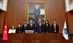 Ankara Büyükşehir Belediye Meclisi gençlere emanet edildi