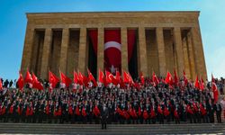 Türkiye, 19 Mayıs’ı Anıtkabir’de selamladı