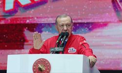 Cumhurbaşkanı Erdoğan’dan KKTC’de sert mesaj: "Başörtüsüne dokunan karşısında bizi bulur"