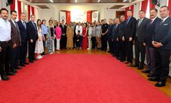 Vali Bilgihan, ADEM kursiyerlerinin el emeğine hayran kaldı