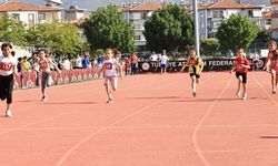 “En Hızlı Benim” atletizm yarışmasına yoğun ilgi