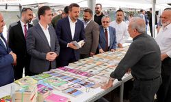 Bitlis Kitap Fuarı’na yoğun ilgi