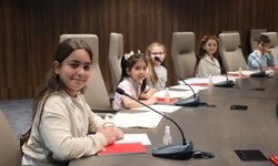 Kocaeli'de Çocuk Çalıştayı: Şehri minik liderler yönetiyor!