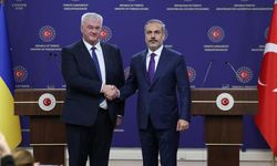 Hakan Fidan, Ukraynalı mevkidaşı ile görüştü