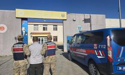 Kars'ta dolandırıcılık suçlusu yakayı ele verdi