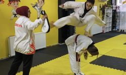 Kars'ta genç kızlardan taekwondo sporuna büyük ilgi...