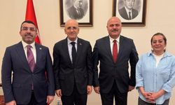 Kars Milletvekili Adem Çalkın, Hazine ve Maliye Bakanı Mehmet Şimşek'i ziyaret etti