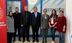 Kars'ta Engelliler Haftası dolayısıyla çağrı merkezlerine ziyaret