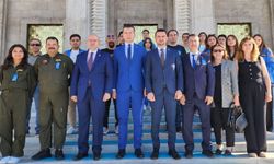 Burdur'un genç kanatları TBMM'de