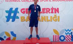 Emrah Öztürk'ten Türkiye rekoru
