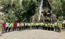 Serik'te 'Orman Benim' kampanyası kapsamında temizlik çalışması yapıldı